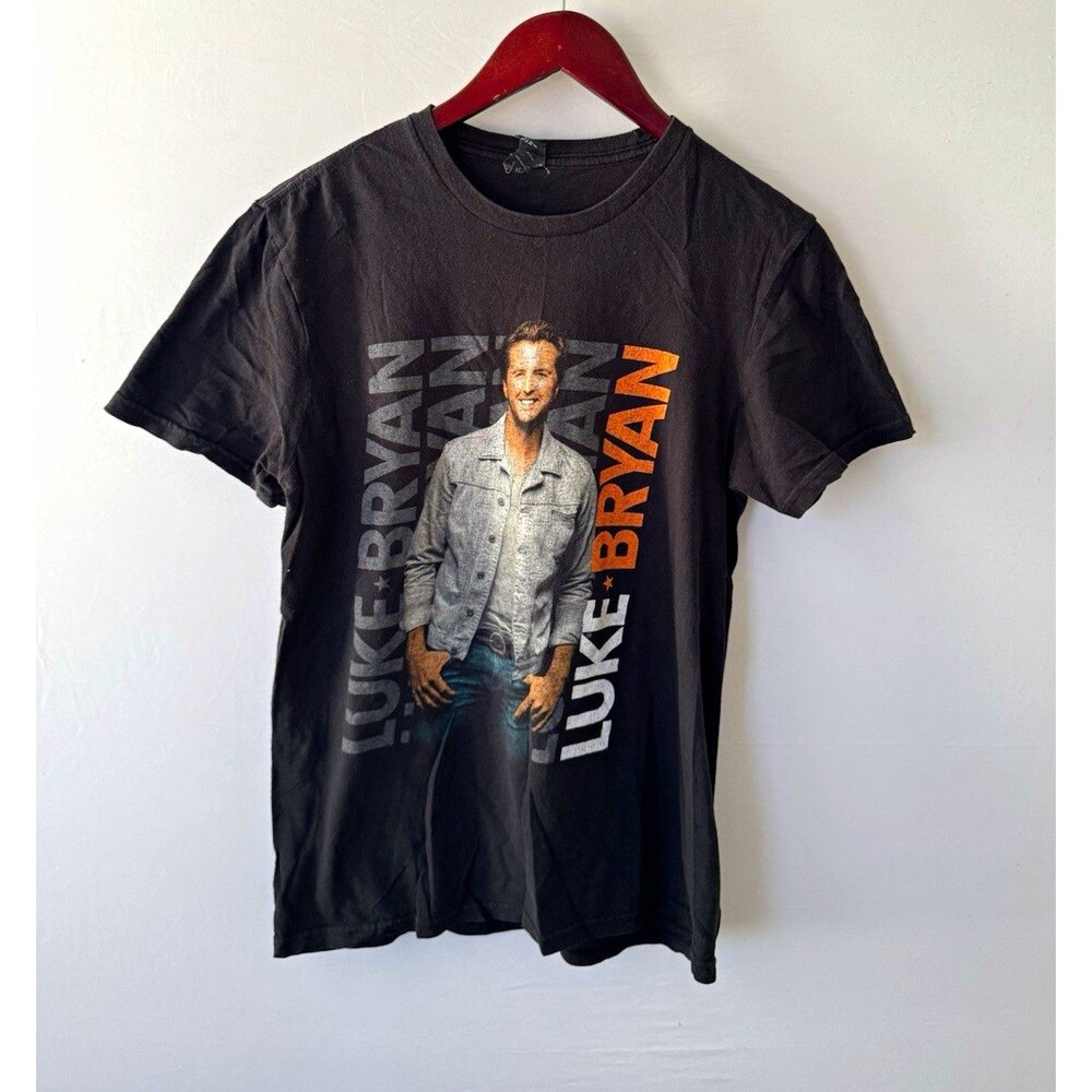 District The Concert Tee Luke Bryan Tour 2019 Double-Sided Graphic T Shirt S